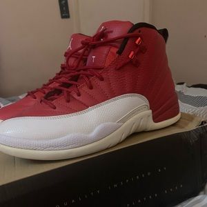 Air Jordan 12 Retro Gym Red 2016